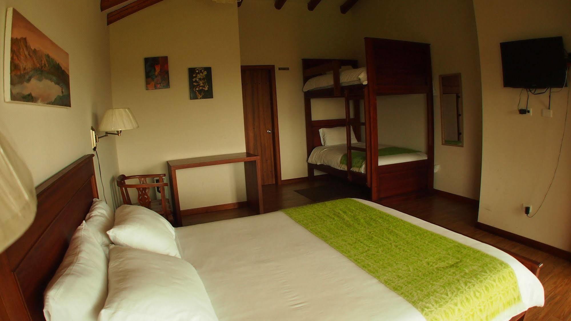 Posada Mirolindo Quito Ngoại thất bức ảnh